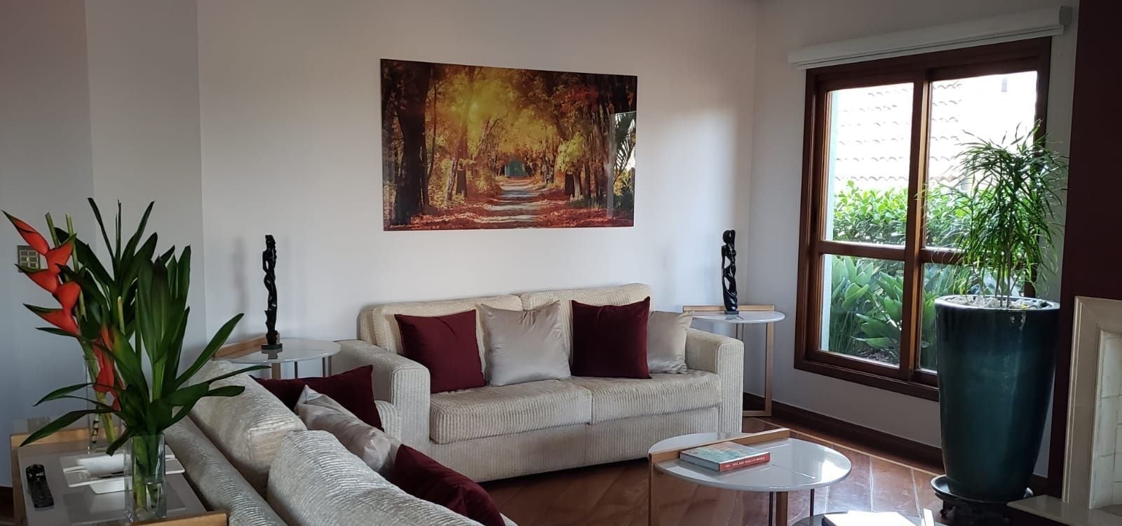Casa à venda na Aldeia da Serra - Alphaville