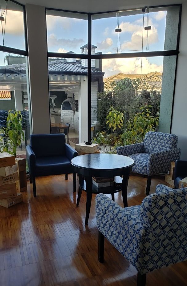 Foto 5 de Casa à venda na Aldeia da Serra - Alphaville
