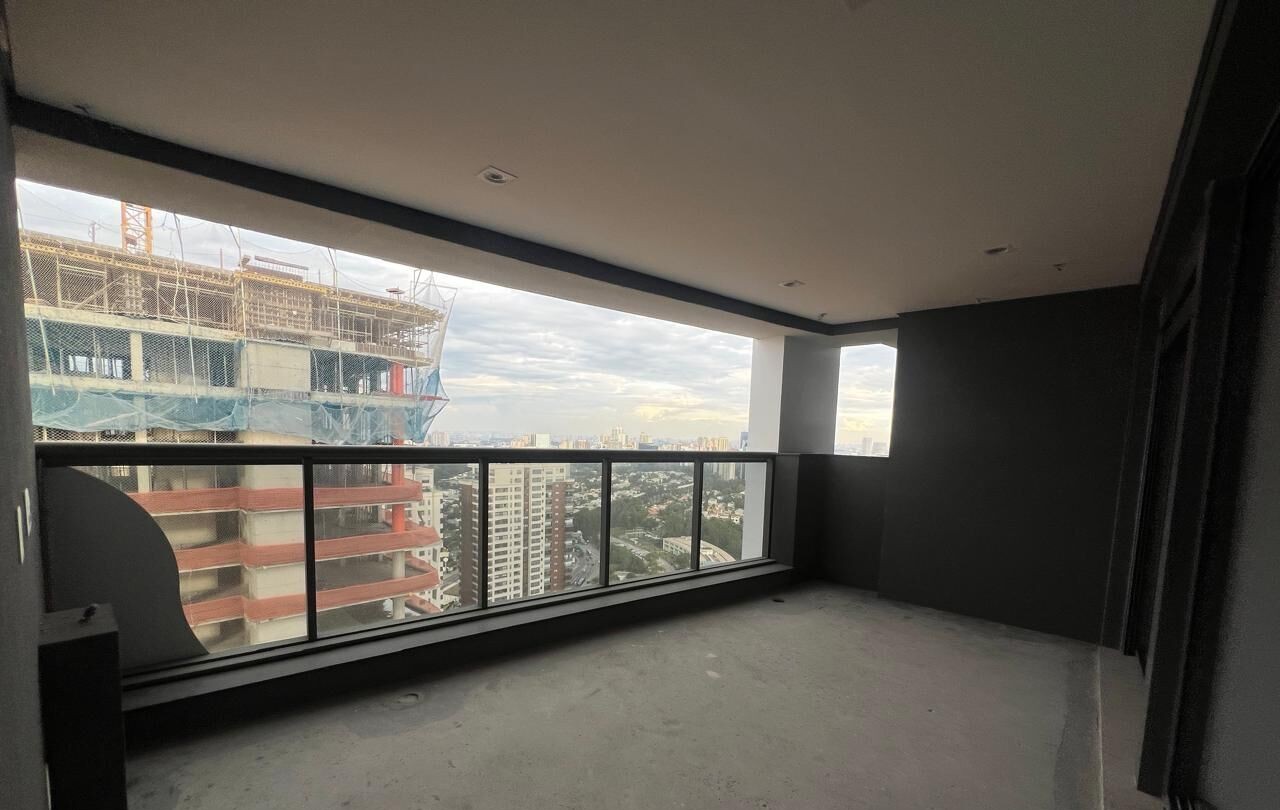 Foto 3 de Apartamento à venda no bairro Alphaville Conde II em Barueri/SP